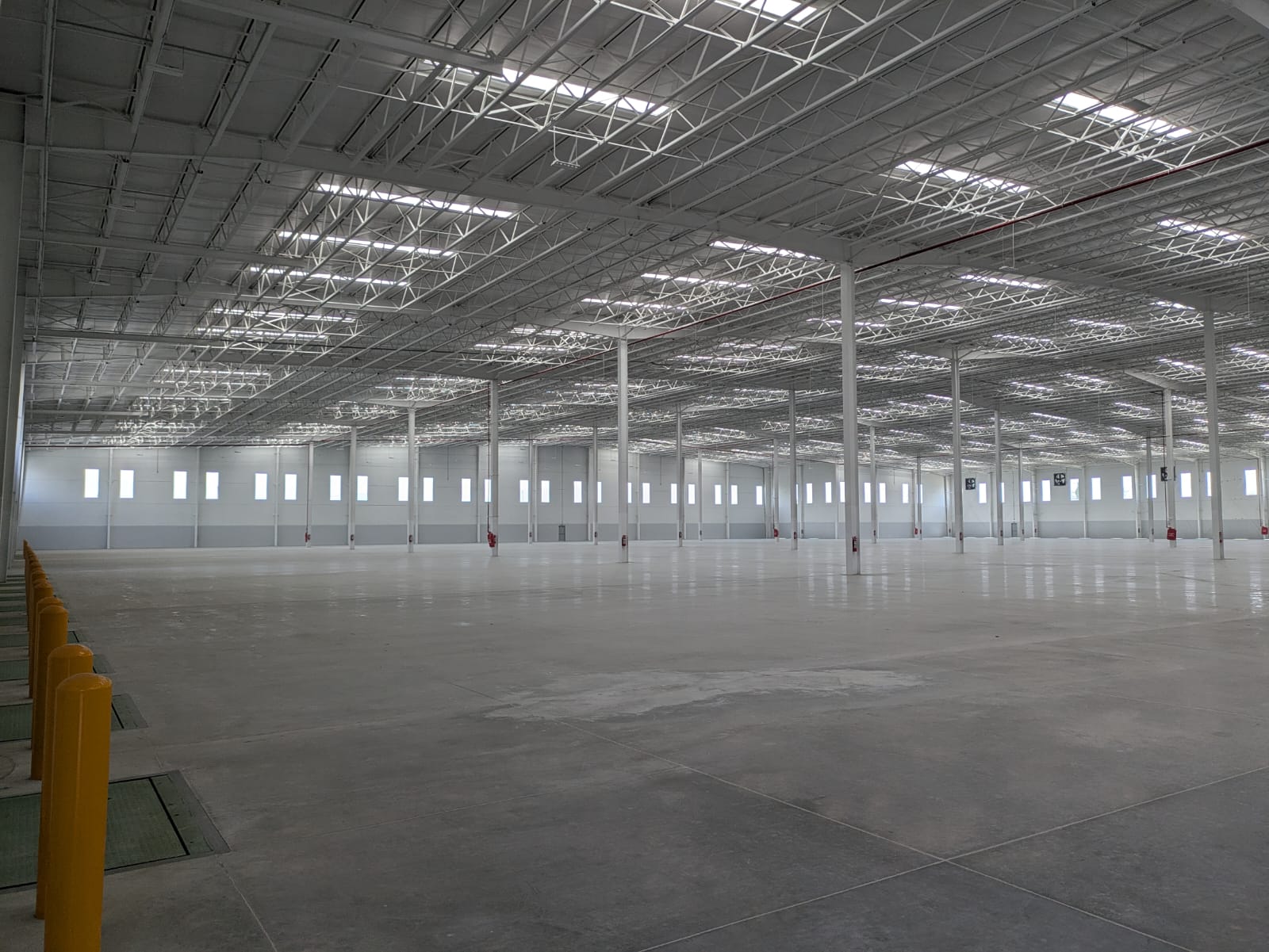 Nave 5 — Interior